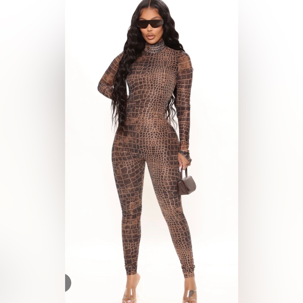 Fashion Nova Sexy in Snake Jumpsuit